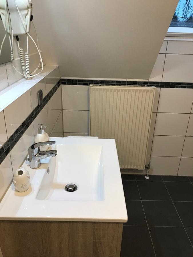 Apartment-Pension Schwalbennest Herzogenaurach Habitación foto